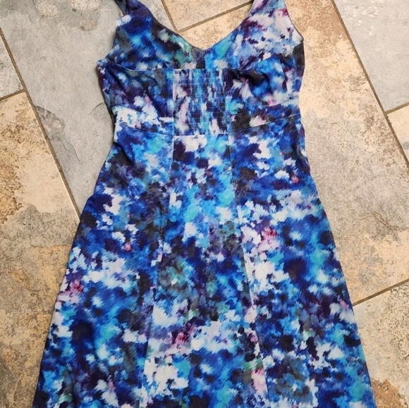 Athleta Womens Halter Dress Pack Everywhere Backless V-Neck Stretch Size 16 - Picture 2 of 5